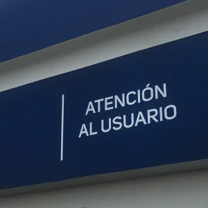 AVISO FACHADA CAJA DE LUZ
